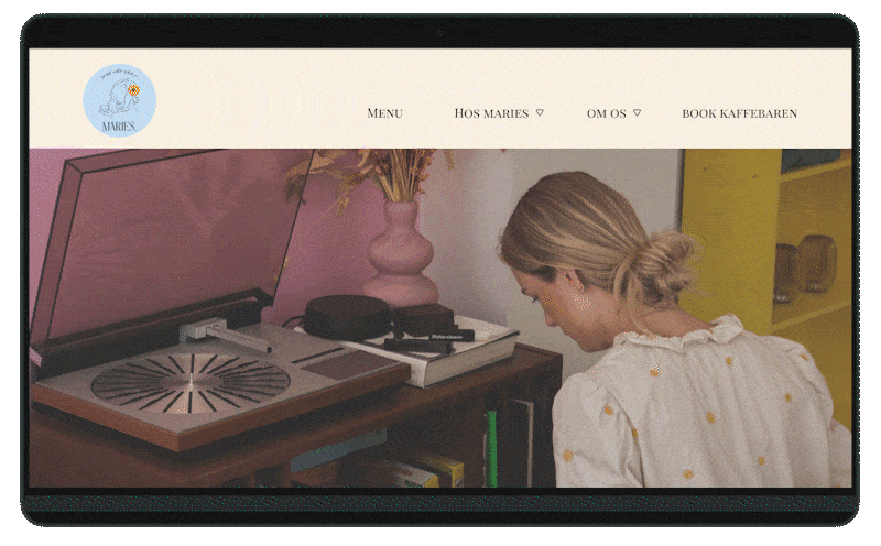 A gif showing Maries' website